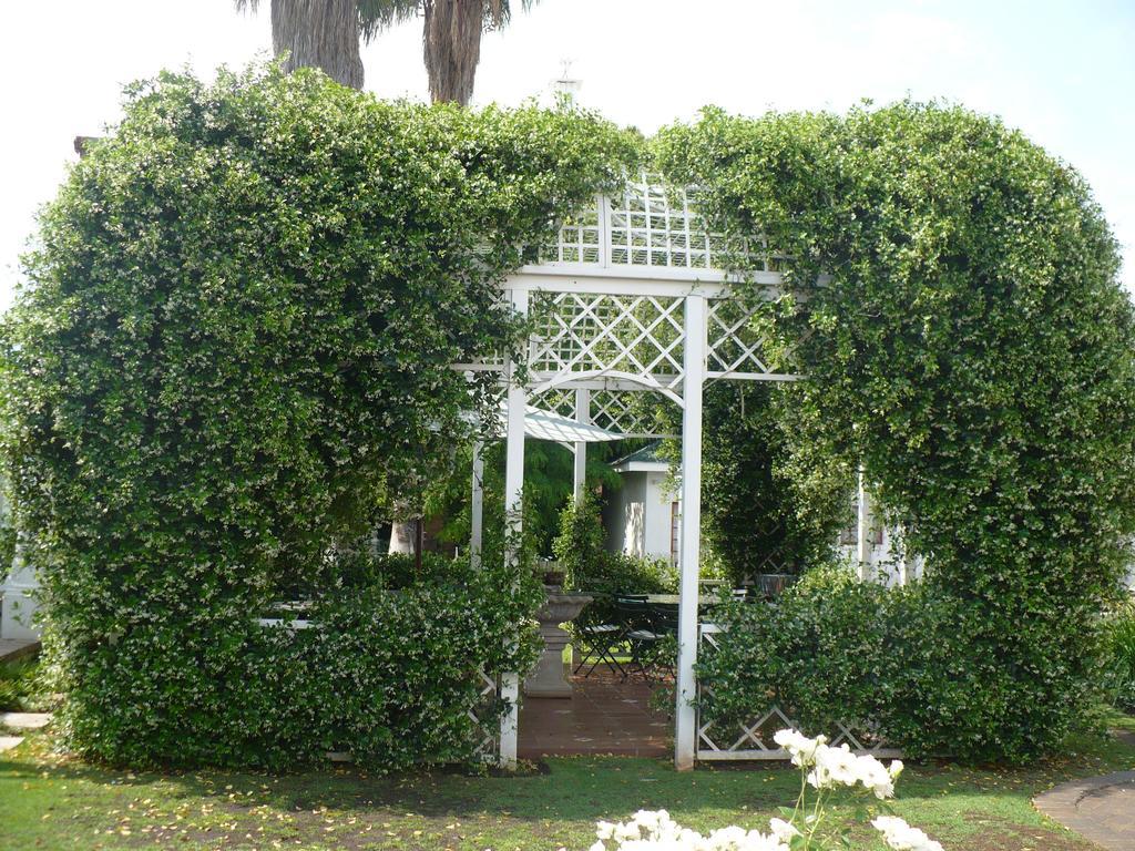 A Tapestry Garden Guest House Potchefstroom Zewnętrze zdjęcie